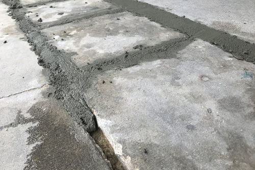 水泥裂缝有什么好的修补方法吗